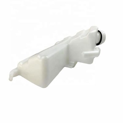 1311010E8AUS Танк расширения для холодильной системы грузовиков JAC