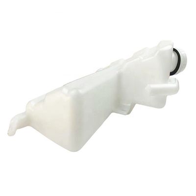 1311010E8AUS Танк расширения для холодильной системы грузовиков JAC